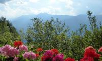 La vista da un balcone sul lato sud del maso Steinerhof