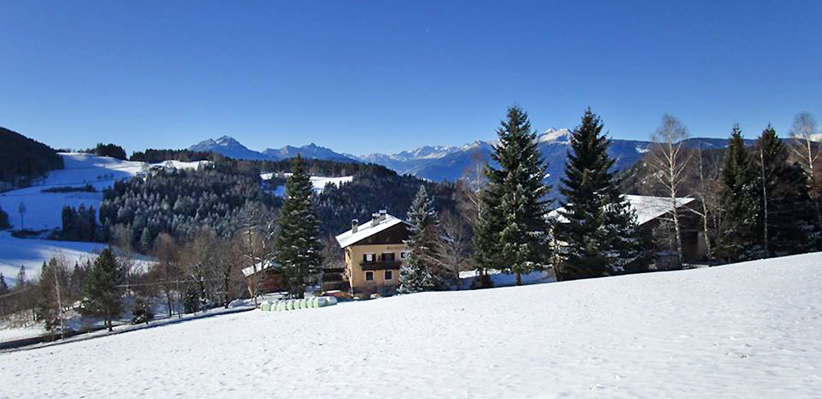 Appartamenti e camere al maso Steinerhof a Avelengo